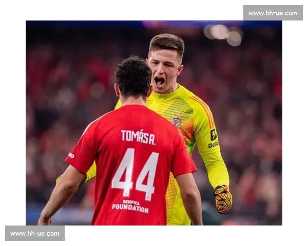 本菲卡球迷赴美观赛遭拒签 损失近 8000 元梦碎世俱杯