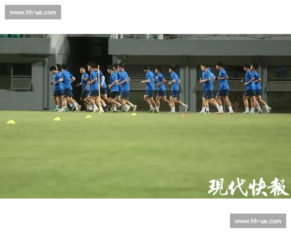 苏超 “西装主帅” 董松：江苏青训后卫的逆袭之路